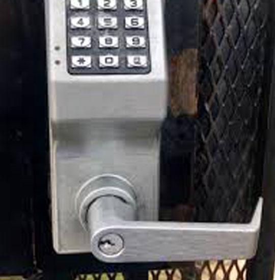 5 ESSENTIALS WHEN LOOKING FOR AN ADELAIDE MOBILE LOCKSMITH AFTER HOURS