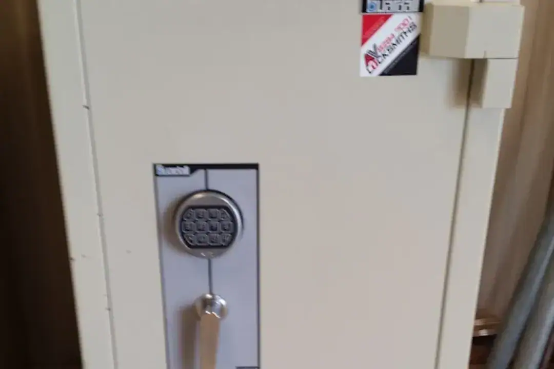 Locksmith Burton